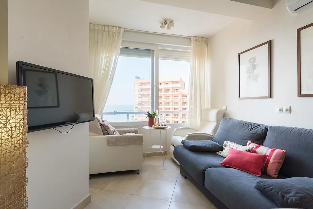 MalagaSuite Front Beach Benalmádena Spagna